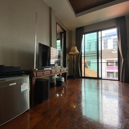Yotaka Bangkok Hotel Экстерьер фото