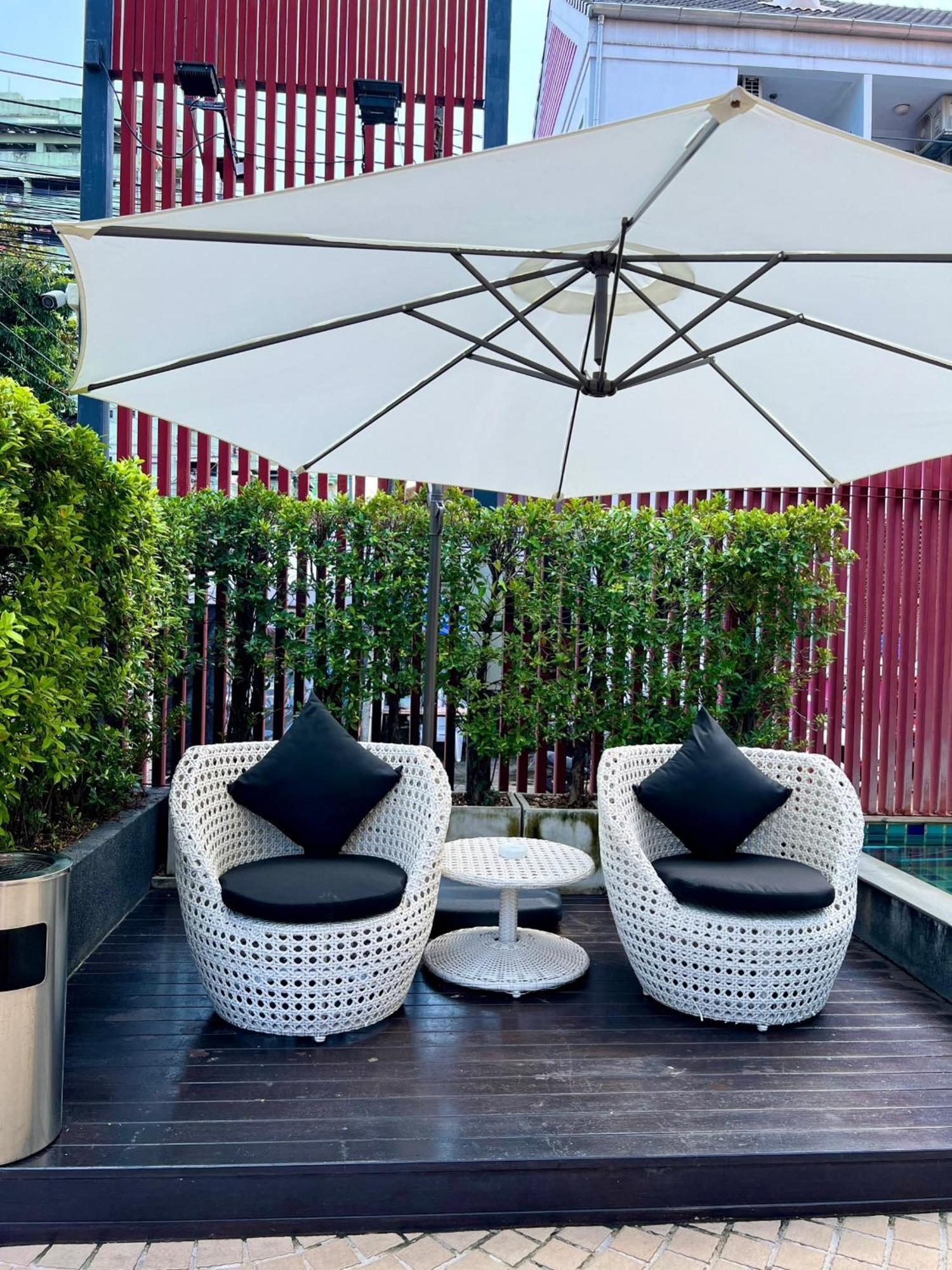 Yotaka Bangkok Hotel Экстерьер фото