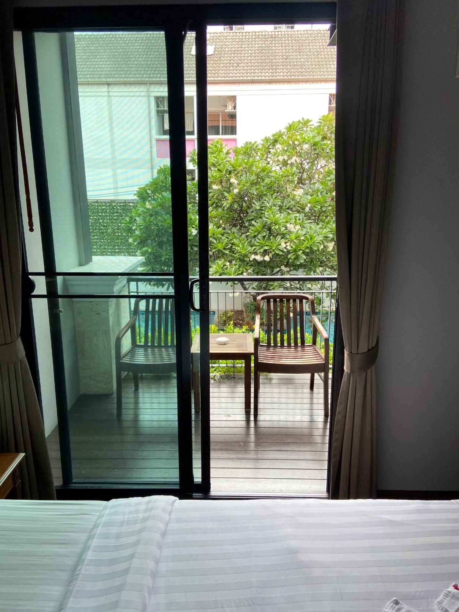 Yotaka Bangkok Hotel Экстерьер фото