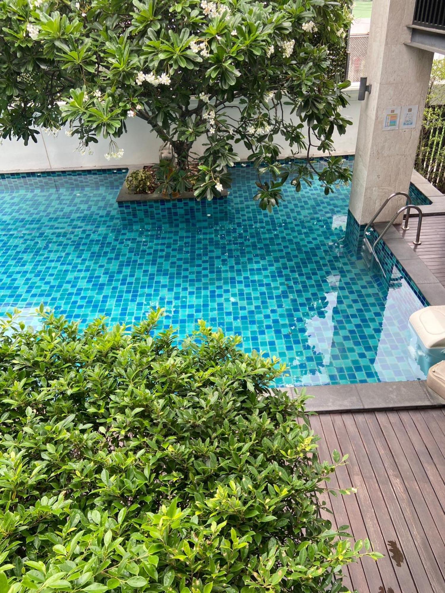Yotaka Bangkok Hotel Экстерьер фото